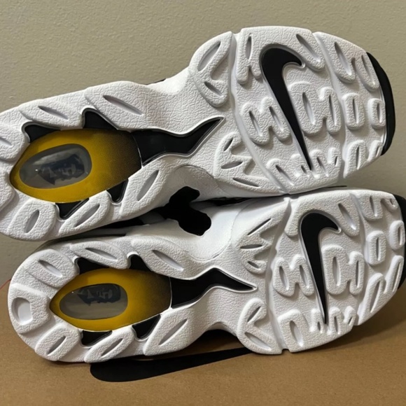 Size 11 Nike Air Diamond Turf DT Max 96 Deion Sanders